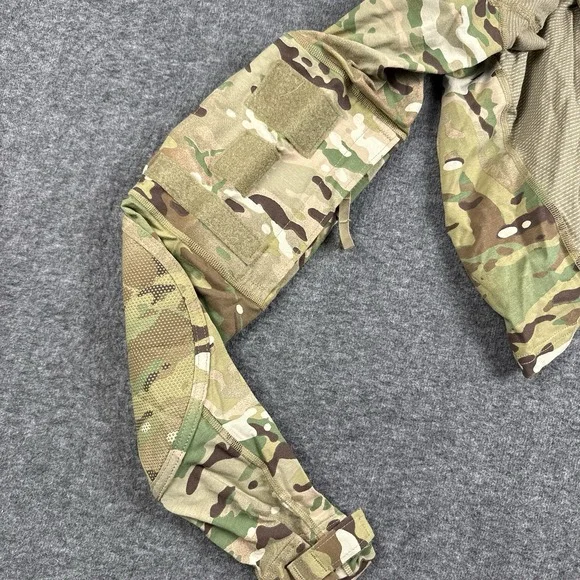 US Army Combat Shirt Mens Medium Flame Resistant Long Sleeve Military Multicam - Picture 7 of 8